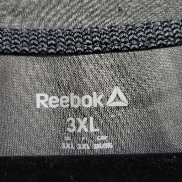 Mens -Reebok- Grey,Moisture Wicking,Short Sleeved T-Shirt-Size 3XL - Picture 5 of 5